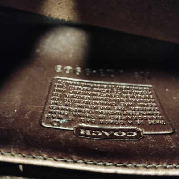 Women's COACH Cross body purse - Picture 8 of 9